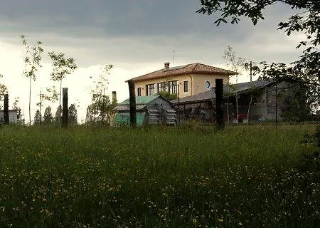Alloggio per agriturismo Agriturismo Casale Rosarossa